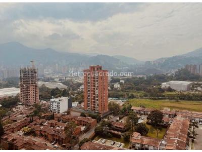 Apartamento de 2 alcobas en venta en Suramerica, Itagüí, 69 m² · foto 12 de 20