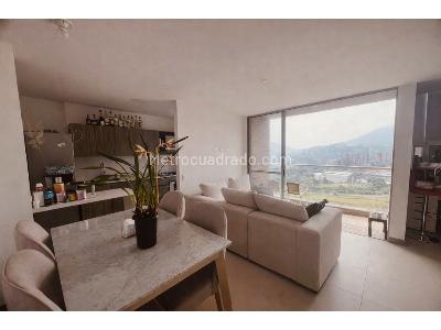 Apartamento de 2 alcobas en venta en Suramerica, Itagüí, 69 m² · foto 3 de 20