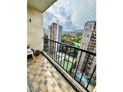 Apartamento en venta en La Pilarica, Medellín · foto 2 de 18