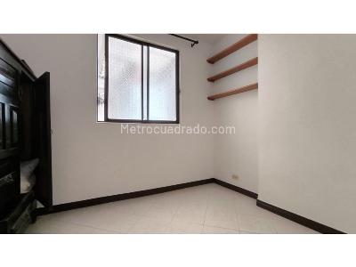 Casa de 3 alcobas en venta en La Floresta, Medellín, 113 m² · foto 10 de 18