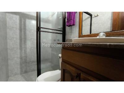 Casa de 3 alcobas en venta en La Floresta, Medellín, 113 m² · foto 12 de 18