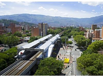 Casa de 3 alcobas en venta en La Floresta, Medellín, 113 m² · foto 16 de 18