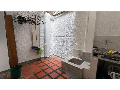 Casa de 3 alcobas en venta en La Floresta, Medellín, 113 m² · foto 8 de 18