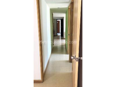 Apartamento de 3 alcobas en venta en Itagui, Itagüí, 83 m² · foto 8 de 18
