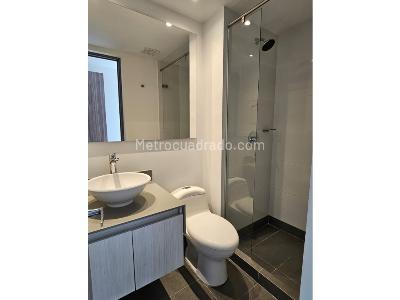 Apartamento de 3 alcobas en venta en Loma De San Jose, Sabaneta, 130 m² · foto 16 de 19