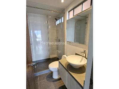 Apartamento de 3 alcobas en venta en Loma De San Jose, Sabaneta, 130 m² · foto 17 de 19