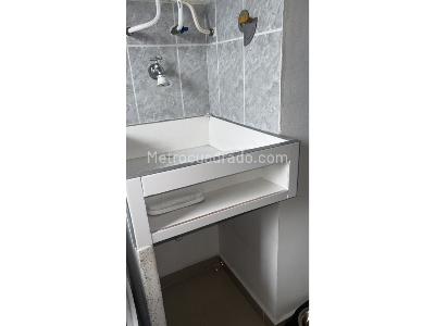 Apartamento en venta en Centro, Itagüí · foto 4 de 20
