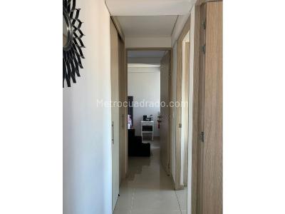 Apartamento en venta en Centro, Itagüí · foto 7 de 20