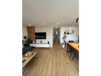 Apartamento en venta en Conquistadores, Medellín · foto 2 de 14