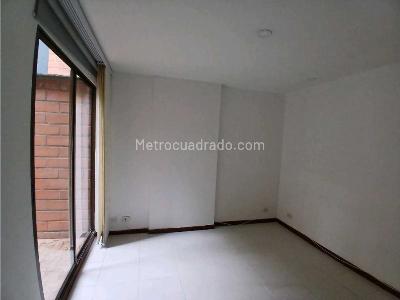 Apartamento en venta en La Inmaculada, Envigado · foto 9 de 19