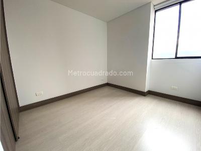 Apartamento de 3 alcobas en venta en Loma Del Esmeraldal, Envigado, 116 m² · foto 13 de 19
