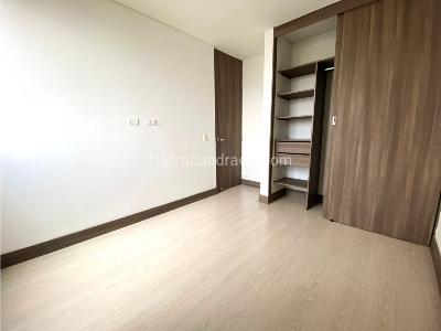 Apartamento de 3 alcobas en venta en Loma Del Esmeraldal, Envigado, 116 m² · foto 15 de 19