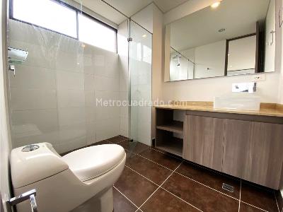 Apartamento de 3 alcobas en venta en Loma Del Esmeraldal, Envigado, 116 m² · foto 18 de 19