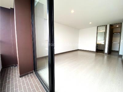 Apartamento de 3 alcobas en venta en Loma Del Esmeraldal, Envigado, 116 m² · foto 8 de 19