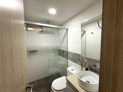 Apartamento en venta en Laureles, Medellín · foto 15 de 16