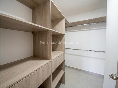 Apartamento en venta en Ciudad Coltejer, Itagüí · foto 8 de 12