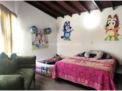 Casa de 5 alcobas en venta en Belen, Medellín, 320 m² · foto 15 de 20