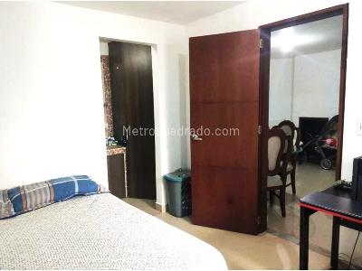 Casa de 5 alcobas en venta en Belen, Medellín, 320 m² · foto 17 de 20