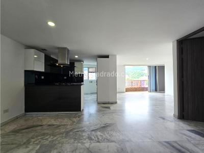 Apartamento de 3 alcobas en venta en Laureles, Medellín, 107 m² · foto 5 de 19