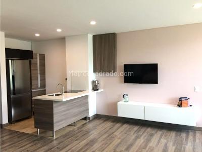Apartaestudio en venta en Las Lomitas, Sabaneta, 48 m² · foto 2 de 18
