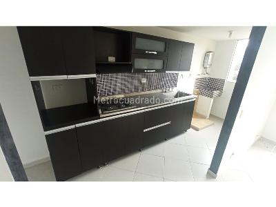 Apartamento en venta en Viviendas Del Sur, Itagüí · foto 2 de 16