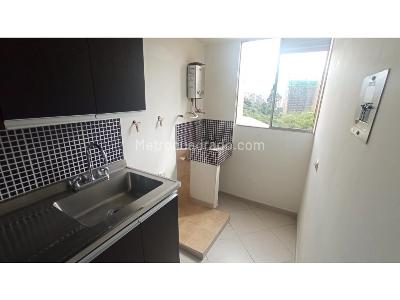Apartamento en venta en Viviendas Del Sur, Itagüí · foto 3 de 16