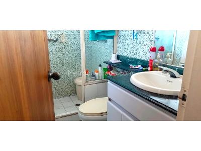 Casa de 5 alcobas en venta en La America, Medellín, 235 m² · foto 16 de 17
