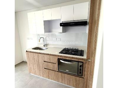 Apartamento de 2 alcobas en venta en Loma De San Jose, Sabaneta, 73 m² · foto 6 de 20