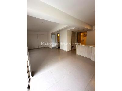 Apartamento en venta en Pan De Azucar, Sabaneta · foto 2 de 18