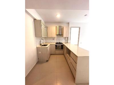 Apartamento en venta en Pan De Azucar, Sabaneta · foto 3 de 18
