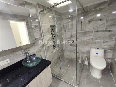 Casa de 3 alcobas en venta en La Pilarica, Medellín, 120 m² · foto 11 de 13