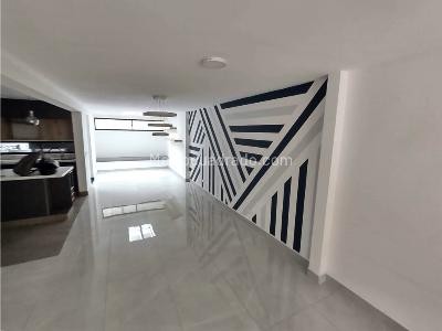 Casa de 3 alcobas en venta en La Pilarica, Medellín, 120 m² · foto 2 de 13