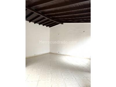 Casa de 2 alcobas en venta en Campo Valdes, Medellín, 113 m² · foto 5 de 20