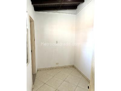 Casa de 2 alcobas en venta en Campo Valdes, Medellín, 113 m² · foto 10 de 20