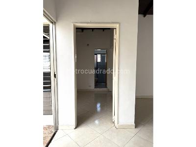 Casa de 2 alcobas en venta en Campo Valdes, Medellín, 113 m² · foto 18 de 20