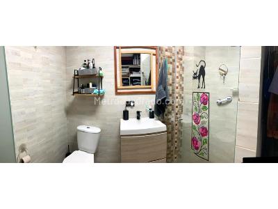 Apartamento de 2 alcobas en venta en Estadio, Medellín, 72 m² · foto 13 de 14