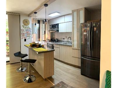 Apartamento de 2 alcobas en venta en Estadio, Medellín, 72 m² · foto 2 de 14