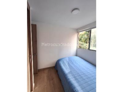 Apartamento de 3 alcobas en venta en San Jose, Sabaneta, 87 m² · foto 14 de 20