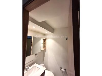 Apartamento de 3 alcobas en venta en San Jose, Sabaneta, 87 m² · foto 18 de 20