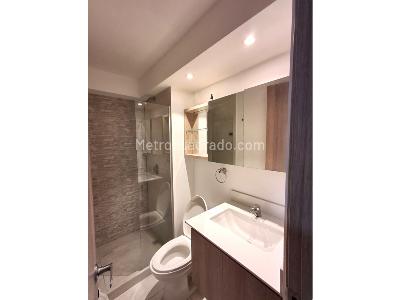 Apartamento de 3 alcobas en venta en San Jose, Sabaneta, 87 m² · foto 19 de 20