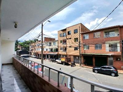 Apartamento en venta en Santa Maria, Itagüí · foto 2 de 17