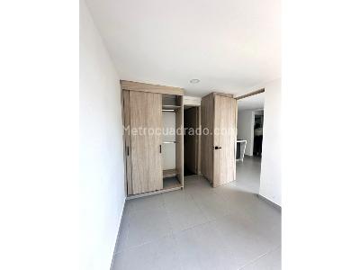 Apartamento en venta en Calasanz, Medellín · foto 8 de 10