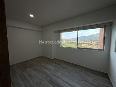 Apartamento de 4 alcobas en venta en La Navarra, Bello, 161 m² · foto 14 de 20