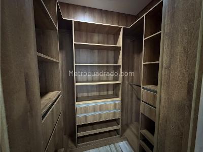 Apartamento de 4 alcobas en venta en La Navarra, Bello, 161 m² · foto 18 de 20