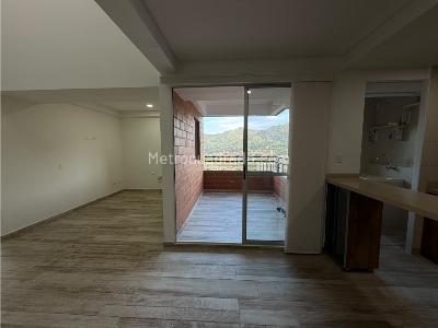 Apartamento de 4 alcobas en venta en La Navarra, Bello, 161 m² · foto 5 de 20