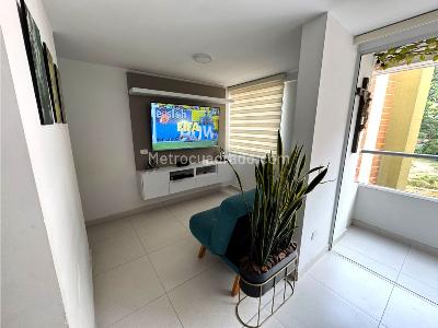 Apartamento en venta en La Mina, Envigado · foto 3 de 8