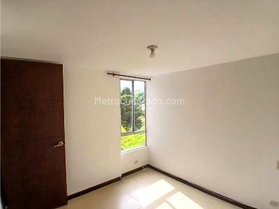 Apartamento en venta en Suramerica, Itagüí · foto 7 de 14