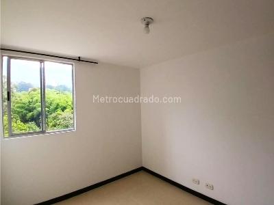 Apartamento en venta en Suramerica, Itagüí · foto 8 de 14