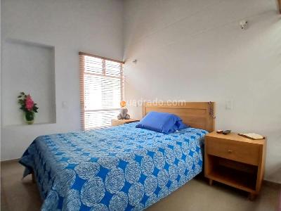 Apartamento de 3 alcobas en venta en San Jose, Sabaneta, 87 m² · foto 13 de 20
