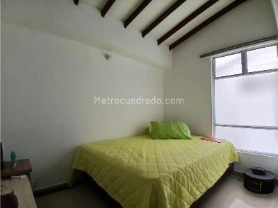 Apartamento de 3 alcobas en venta en San Jose, Sabaneta, 87 m² · foto 15 de 20